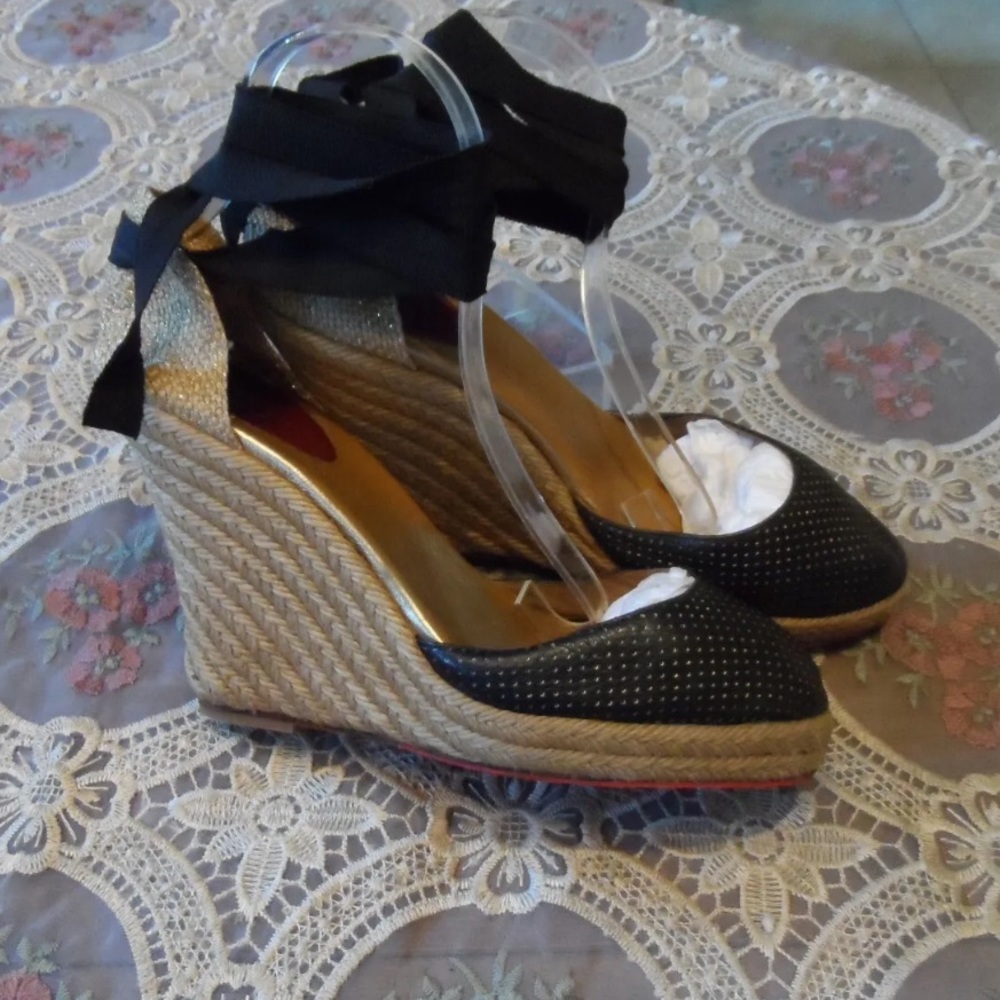 Christian Louboutin Black Leather Wedge Espadrilles w/Ankle Tie Detail Size 40.